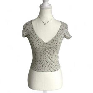Brandy Melville Coquette Casual Floral Fitted Pale Green Top One Size 100%Cotton